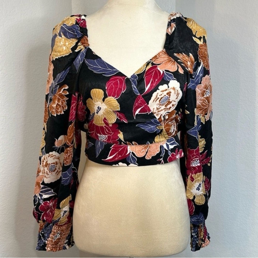 Band of the Free Floral Wrap Crop Top Boho NWT Medium